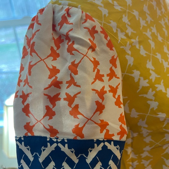 Charlotte by Charlotte Taylor Blouse size 0 - Picture 8 of 8